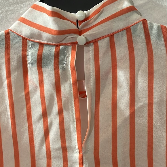 A size large, orange, and white, beautifully detailed parallel lines - Picture 7 of 10